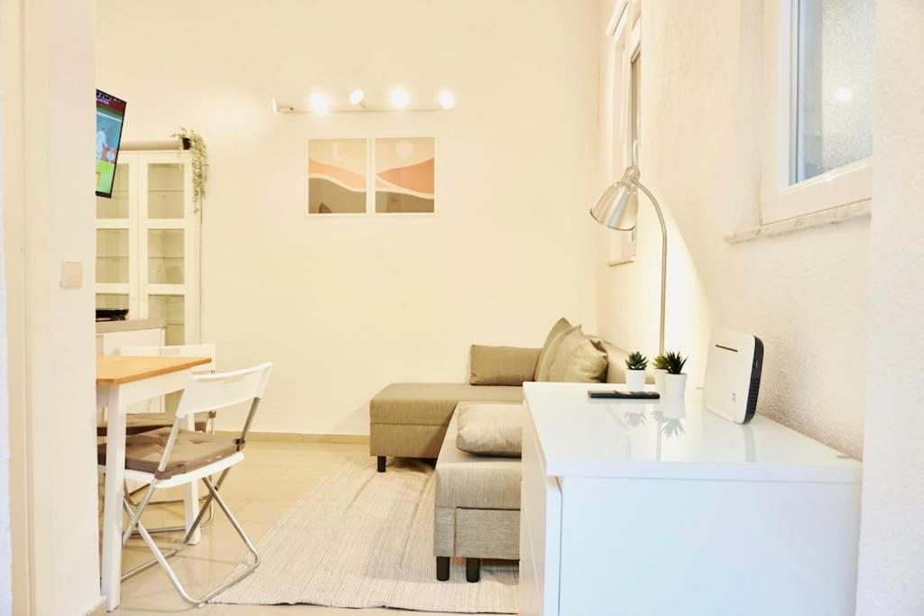 Gemutliches Kleines Studio-Apartment In Top Lage Nahe Karlsruhe Innenstadt Mit Klimaanlage Exterior foto